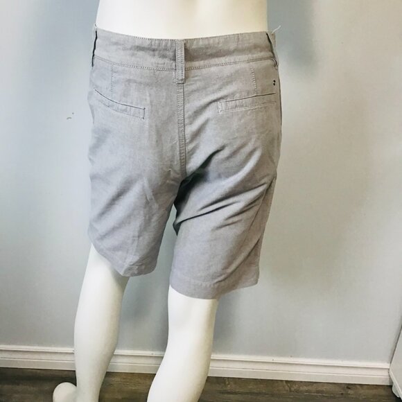 Tommy Hilfiger Men's Flat Front Chambray Shorts Size 32 - Picture 4 of 10